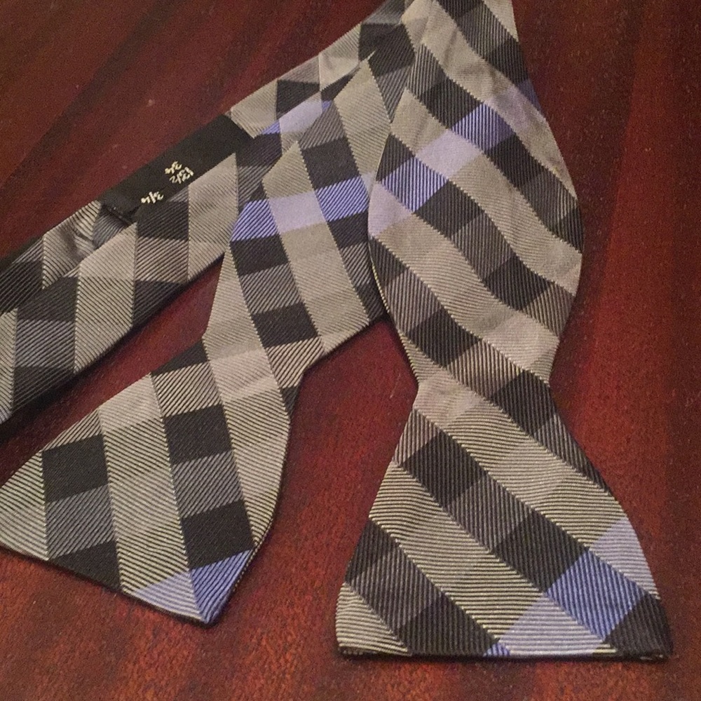 Bow Tie